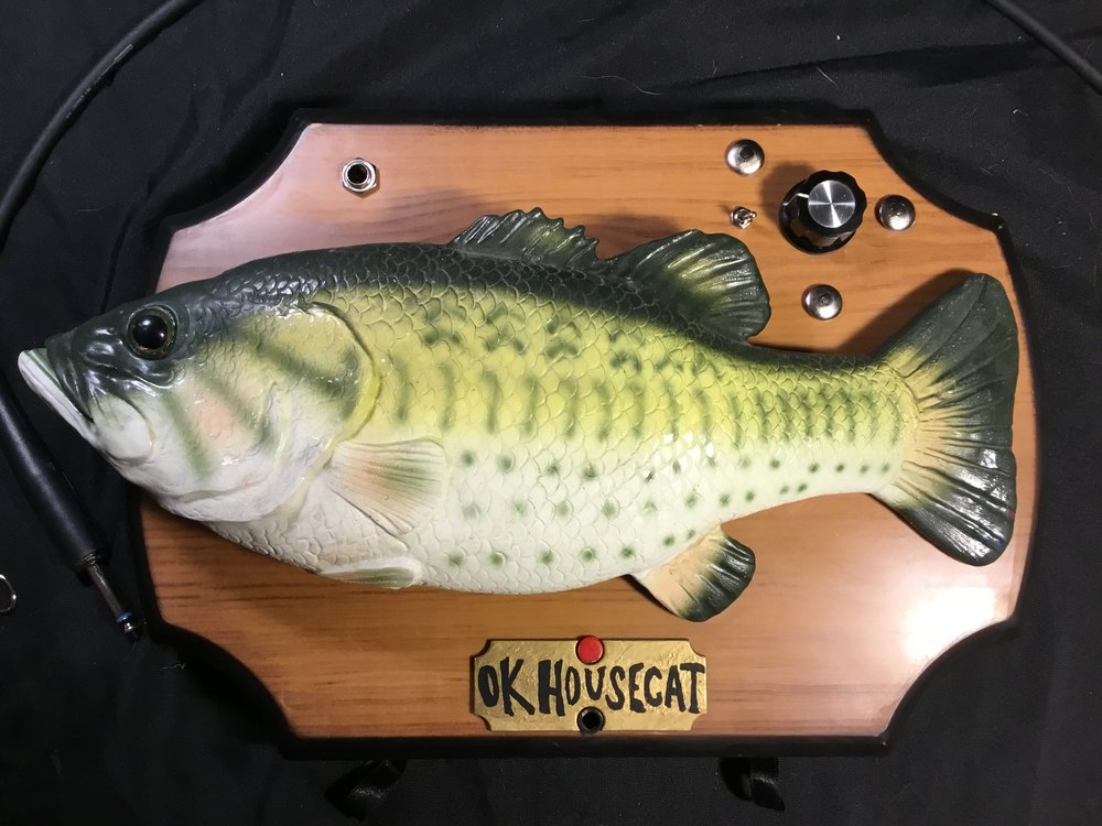 Circuit bent Big Mouth Billy Bass